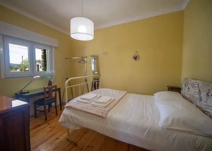 Country house Casa Do Carvalhal - Natureza No Centro Da Cidade